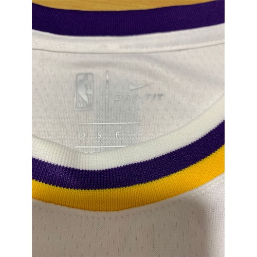 Men's Los Angeles Lakers Kobe Bryant #24 White Swingman Jersey - Association Edition