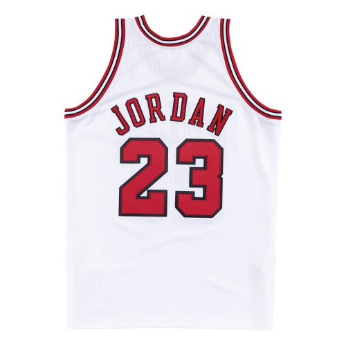 Men's Chicago Bulls Michael Jordan #23 Throwback Mitchell & Ness White 1997-98 Hardwood Classics Player Jersey