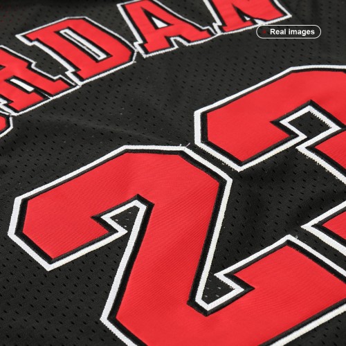 Men's Chicago Bulls Michael Jordan #23 Throwback Mitchell & Ness Black 1997-98 Hardwood Classics Player Jersey