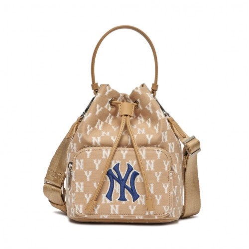 MONOGRAM JACQUARD BUCKET BAG NEW YORK YANKEES