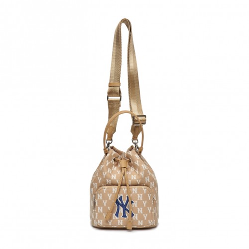 MONOGRAM JACQUARD BUCKET BAG NEW YORK YANKEES