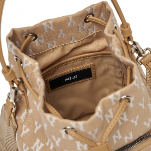 MONOGRAM JACQUARD BUCKET BAG NEW YORK YANKEES